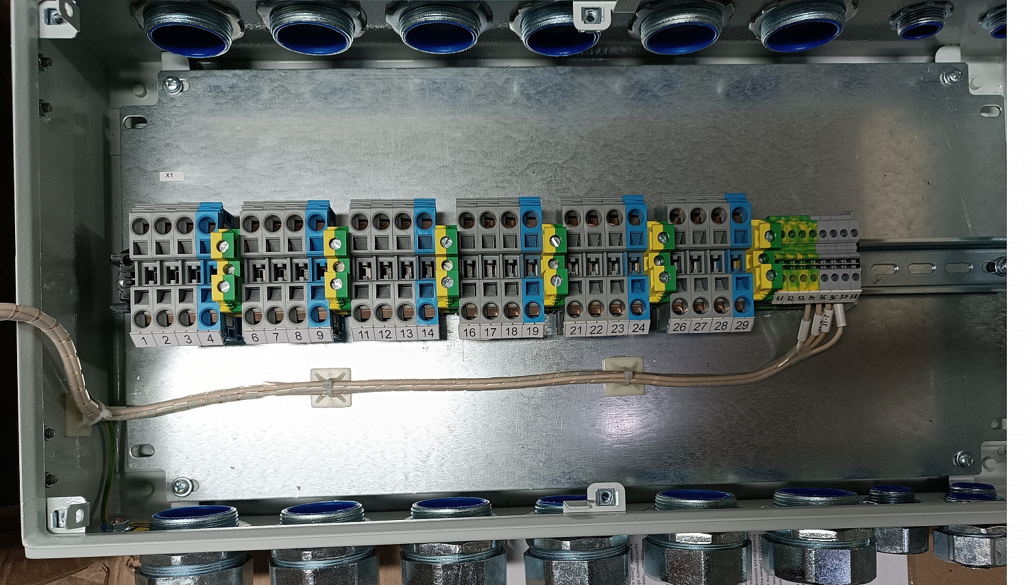 Изготовили и отгрузили шкаф силовой печи обжига ШС-ПО и местный силовой ящик ЯМС-ПО
