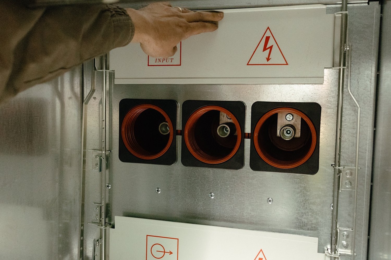  Отгрузили КРУН в составе 5-ти ячеек КРУ в Свердловскую область
